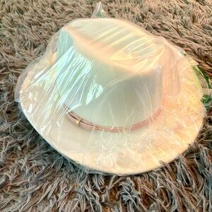 Stylish Cowboy Cream Hat with Pink Band for Women